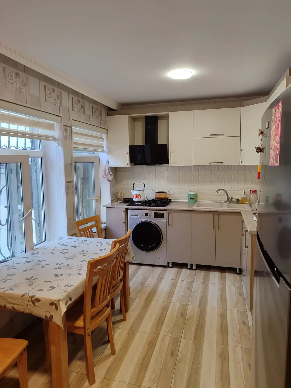 Satılır həyət evi, Biləcəri q.