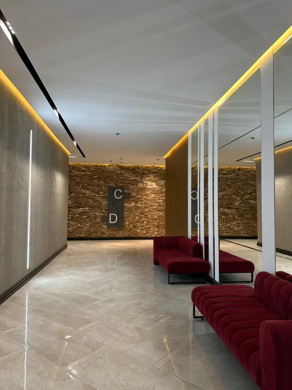 Satılır 2 otaqlı, m.Köroğlu