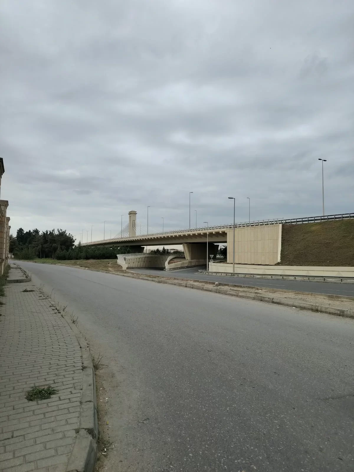 Mərdəkanda torpaq sahəsi satılır