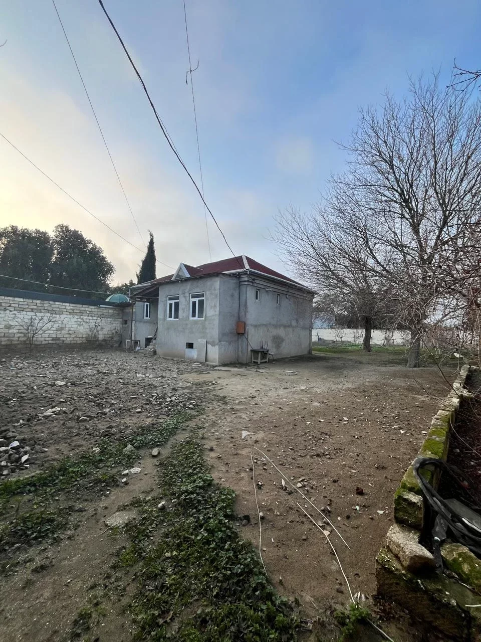 Buzovnada ev satılır