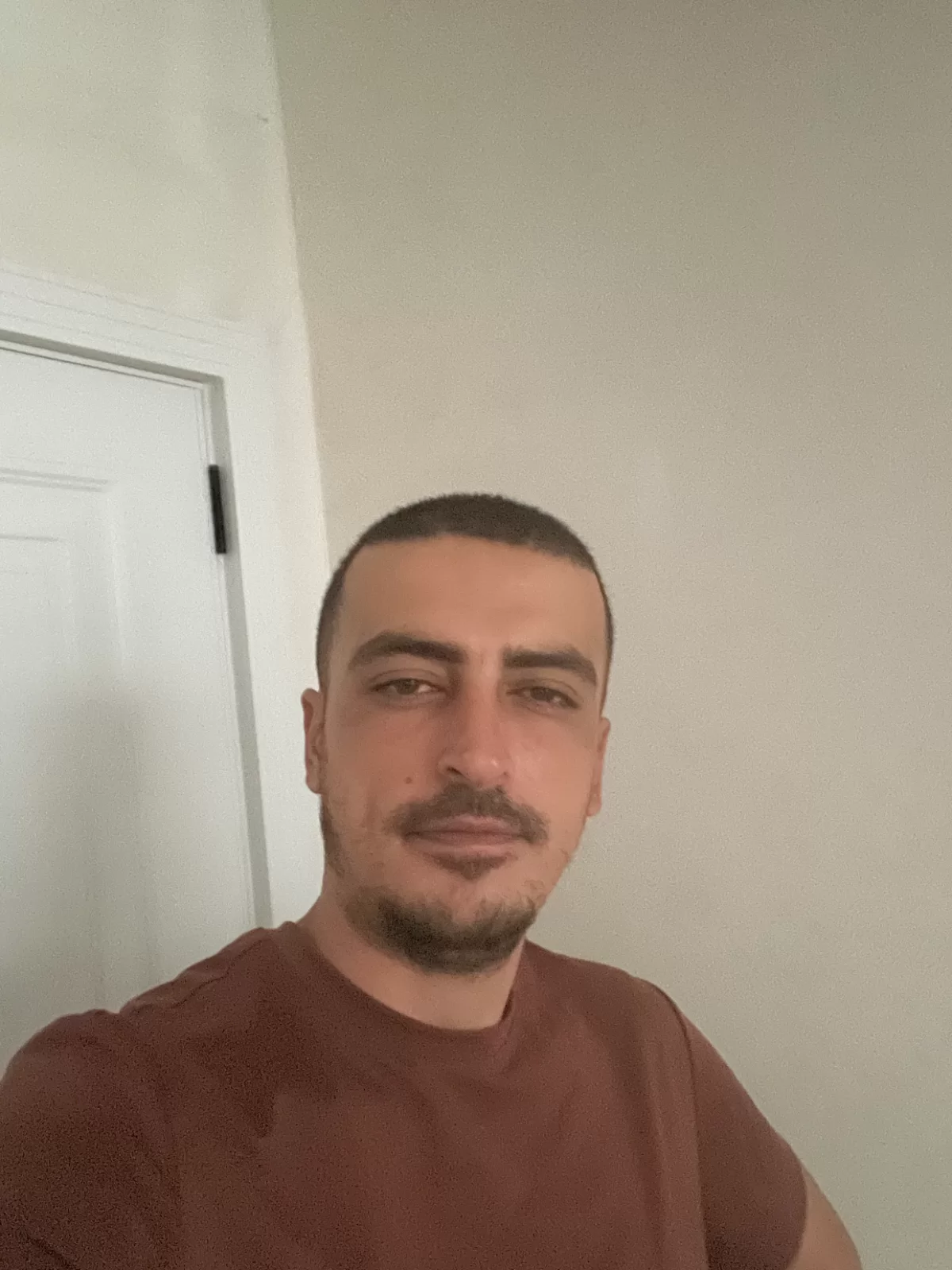 İş axtarıram