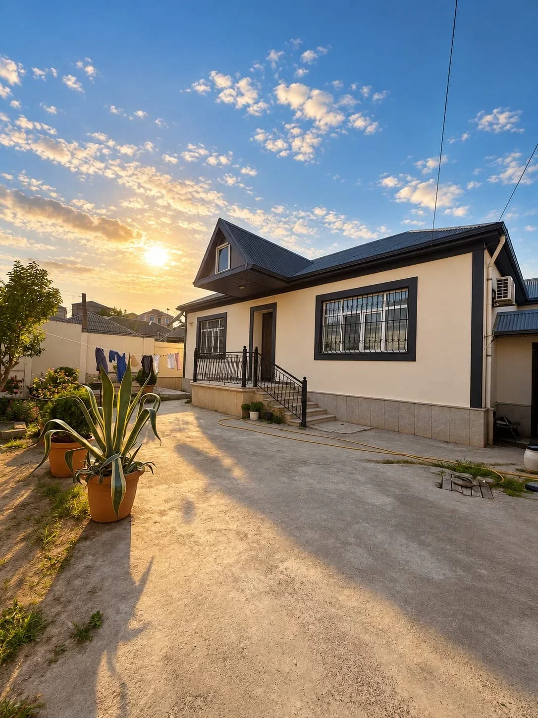 Satılır həyət evi, Yeni Ramanı — Satılır