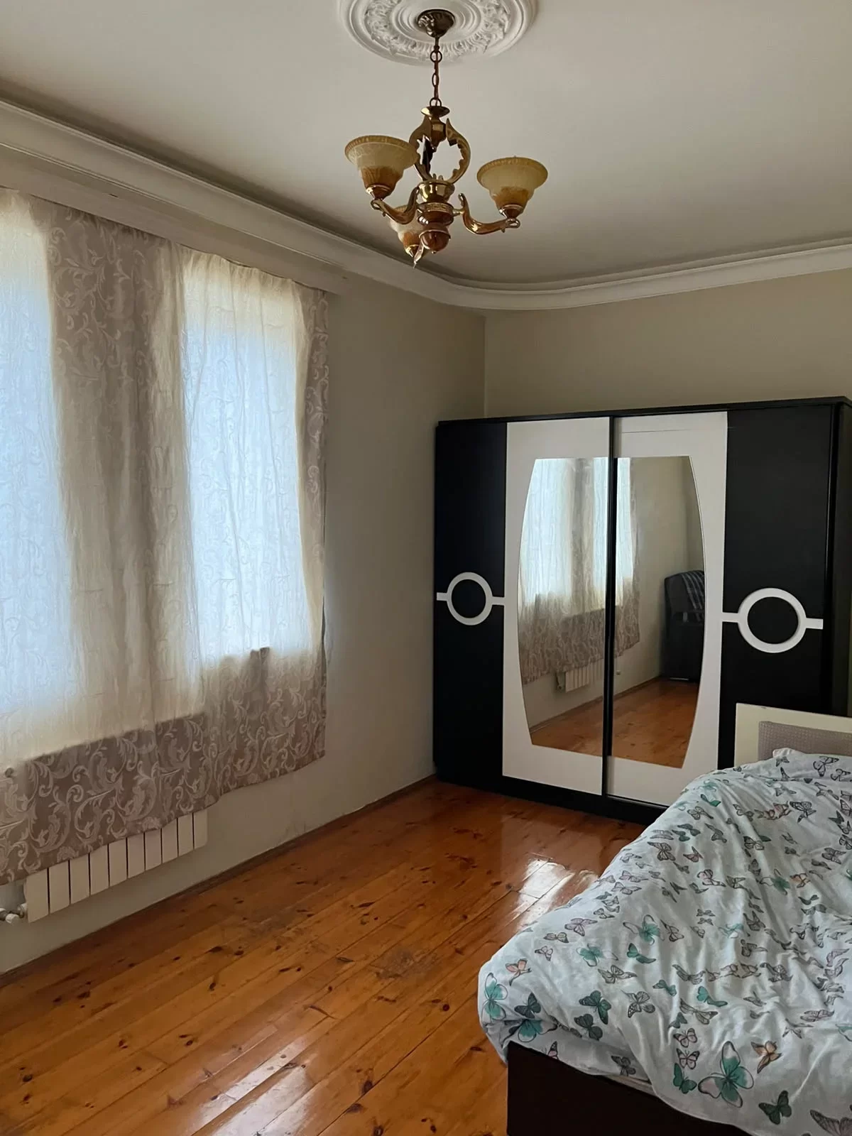 Satılır həyət evi, Badamdar qəs.