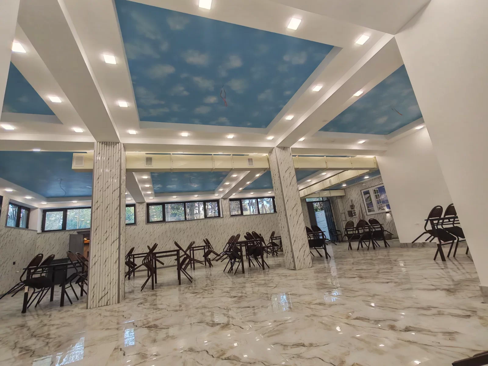 İcarəyə kafe — İcarə