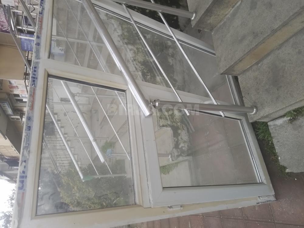 Satılır plastik pəncərə