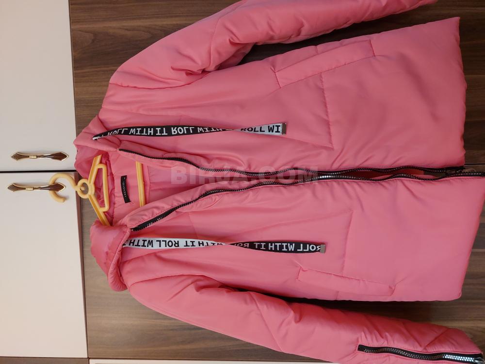 Geyim, ayaqqabı və tekstil