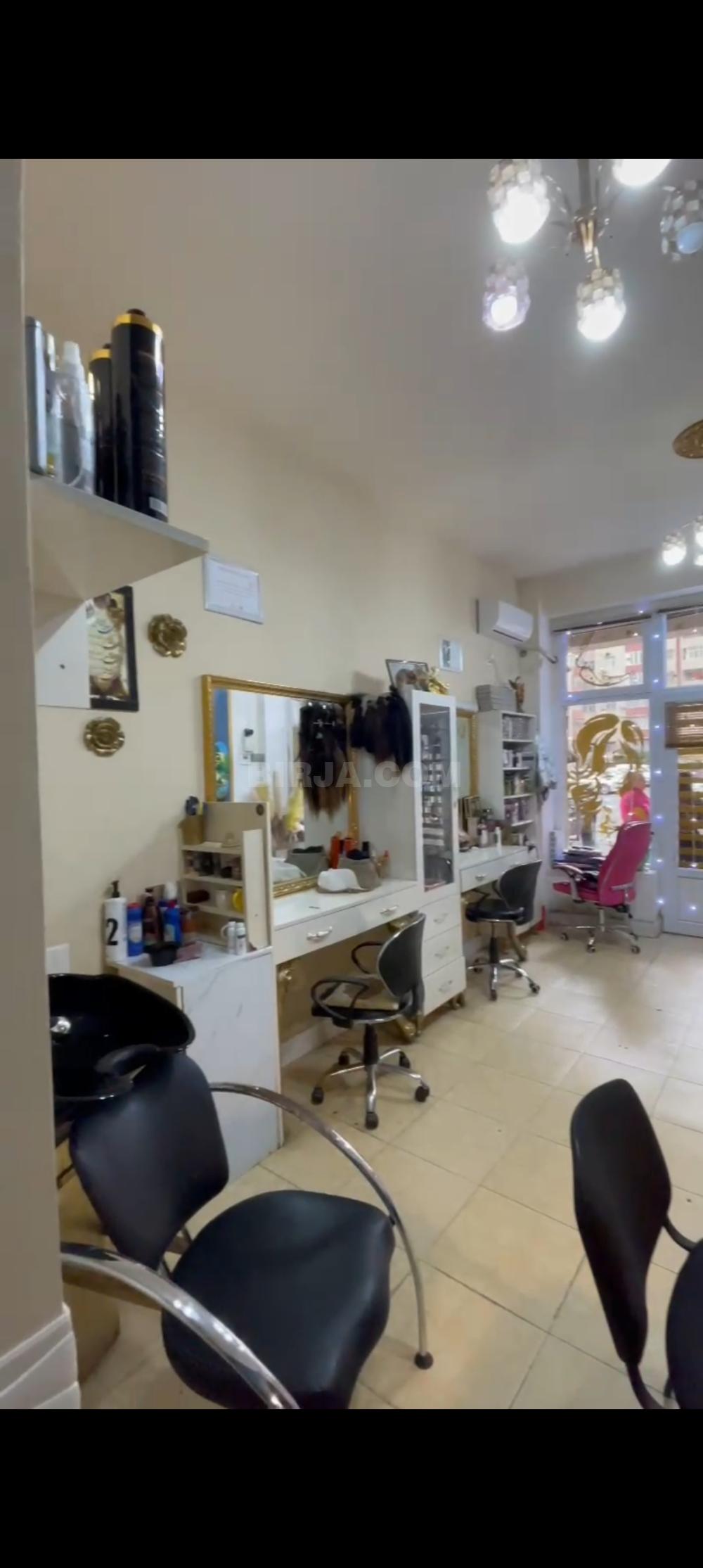 Satılır gözəllik salonu, Yeni Yasamal