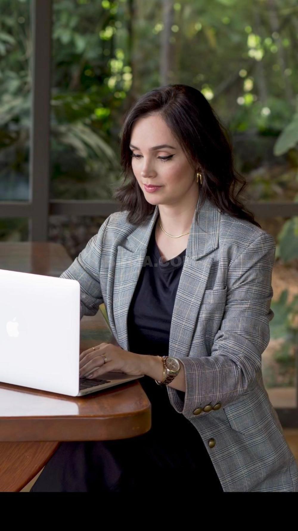 İş təklif edirəm