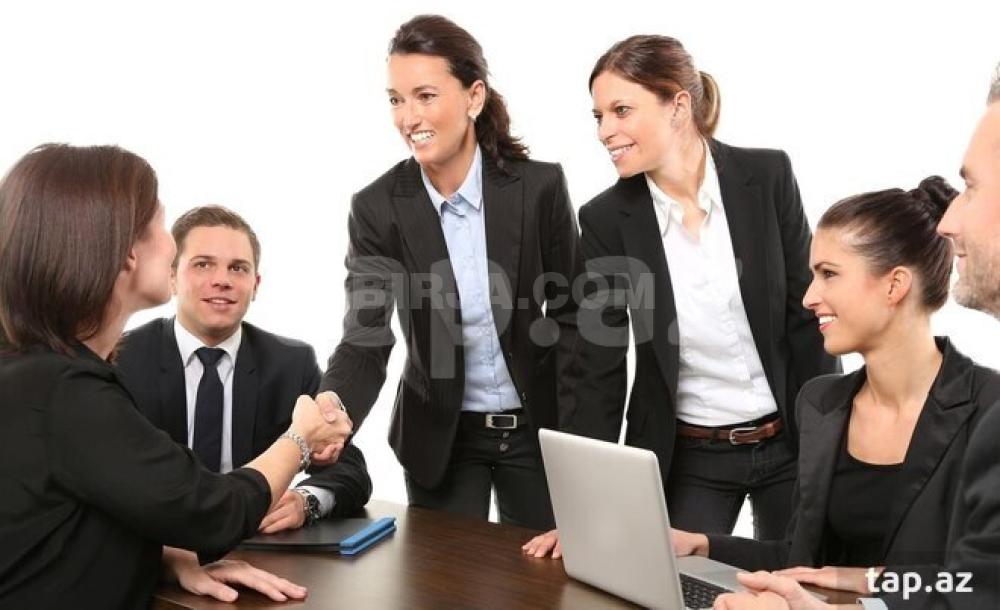 İş təklif edirəm