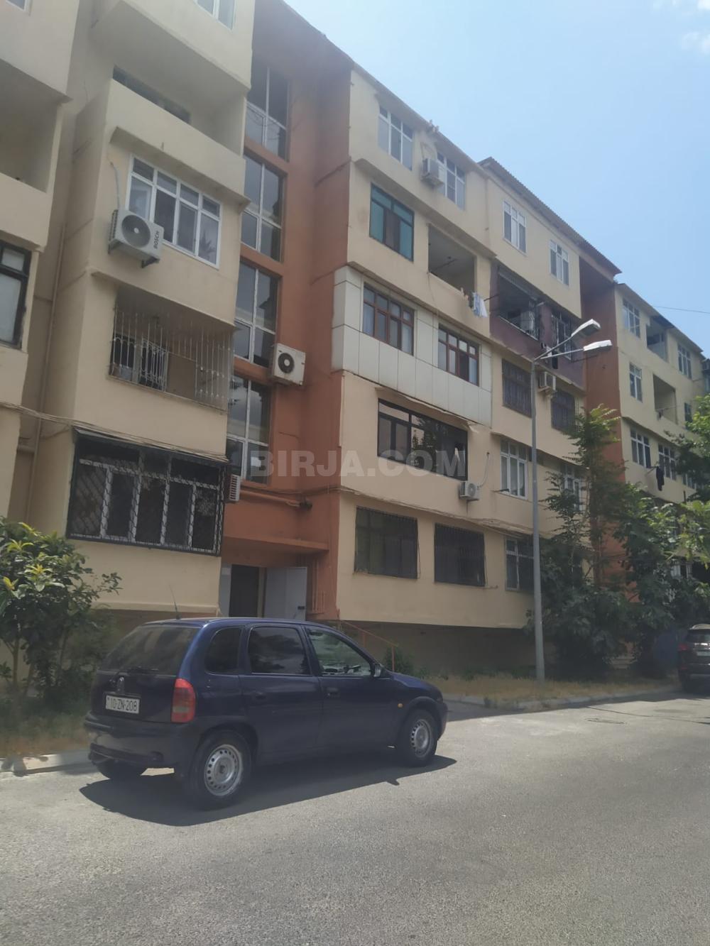 Satılır 3 otaqlı, Bakıxanov