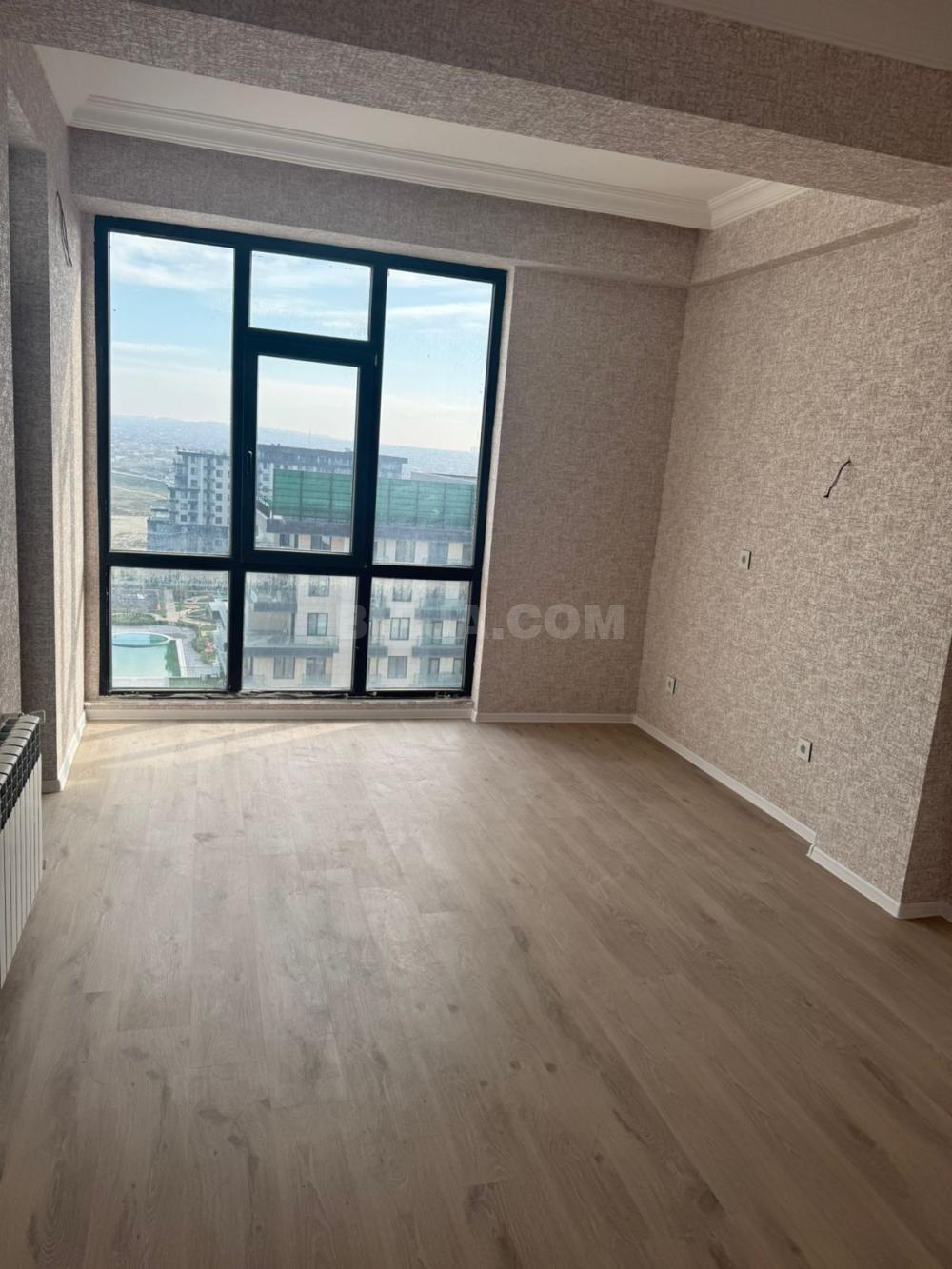 Bəyaz Rezidence 2 otaqlı satılır