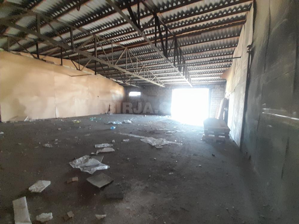 İcarəyə anbar, Koroğlu metrosunun yaxınlığında  — İcarə