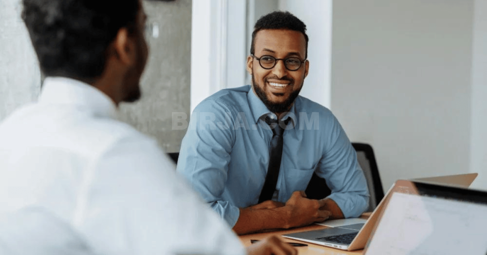 İş təklif edirəm