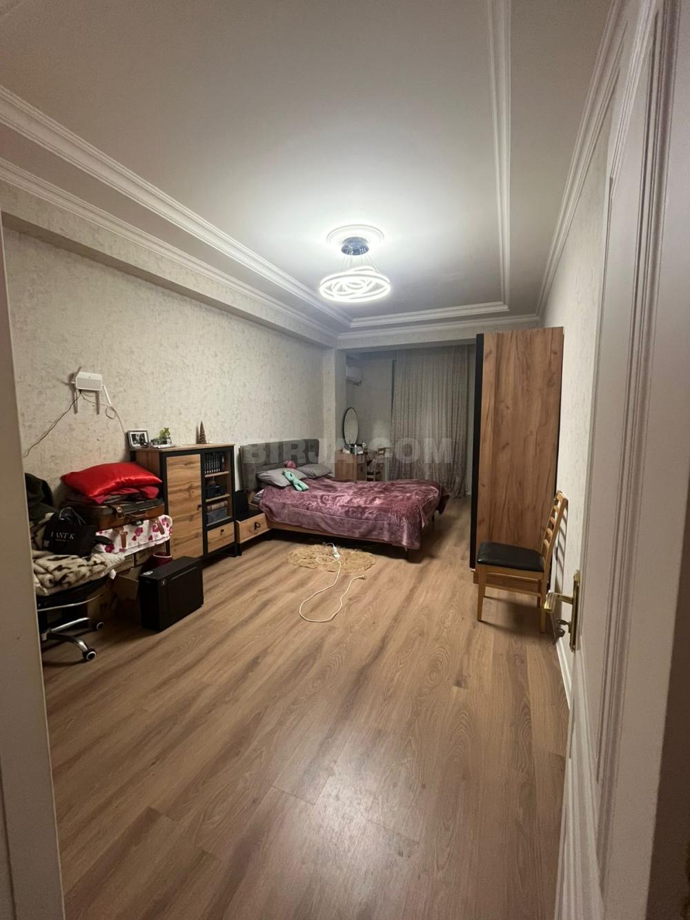 Satılır 2 otaqlı, Saray MTK