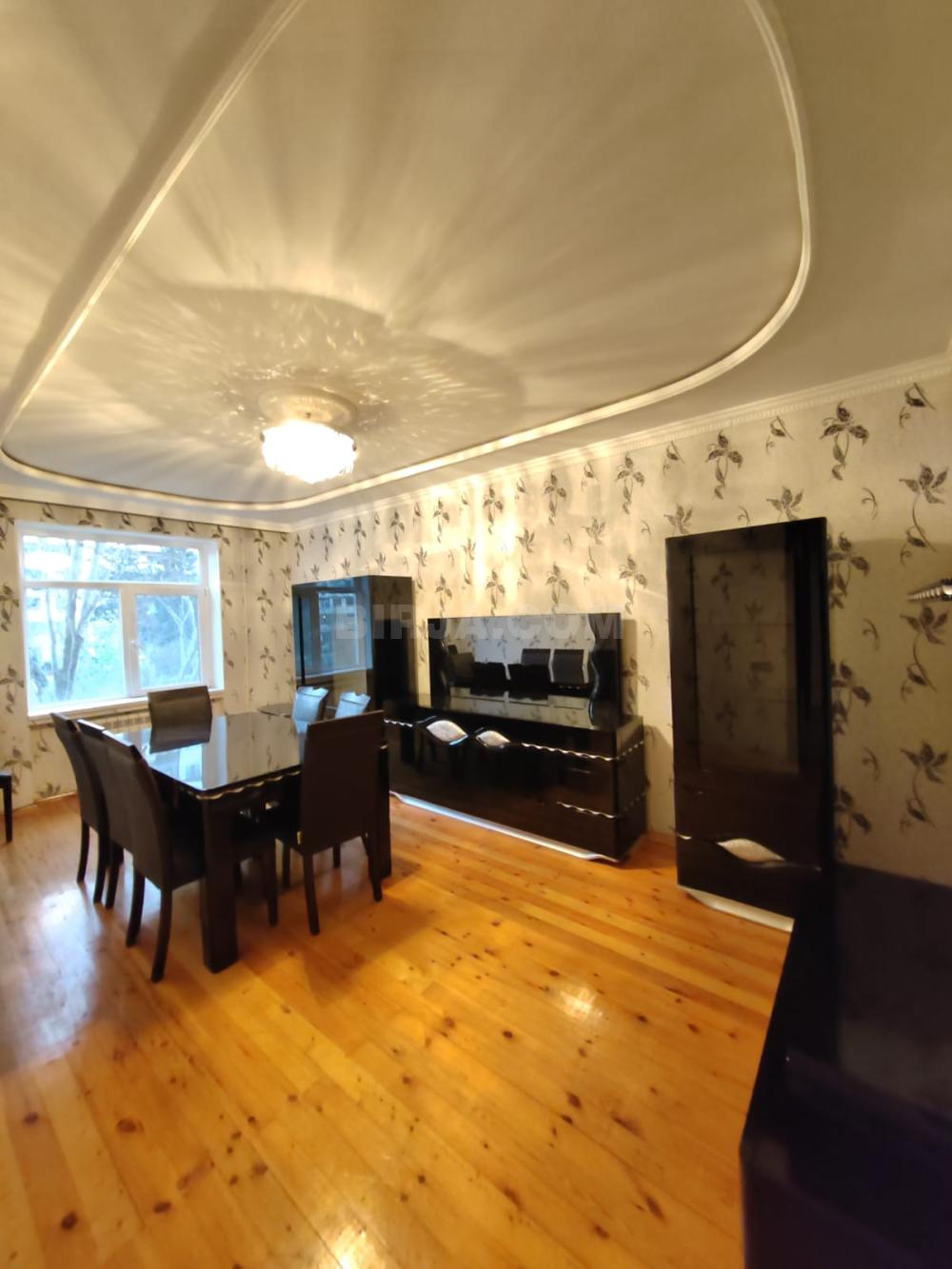 Satılır 4 otaqlı, m.H.Aslanov