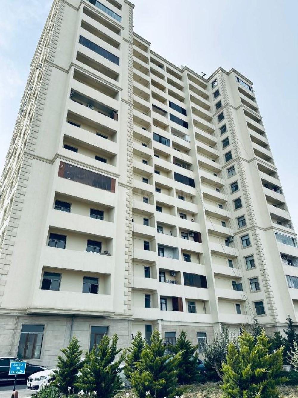 Grand Hayat Residence'in yanında 4 otaqlı mənzil satılır