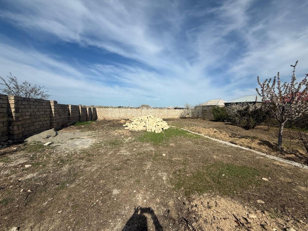 Satılır torpaq, Maştağa