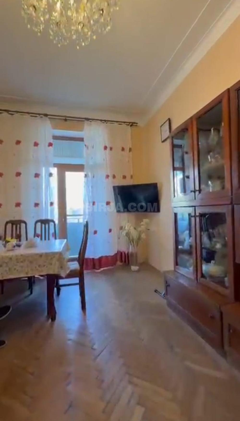 Satılır 3 otaqlı, Bakıxanov qəs. — Satılır