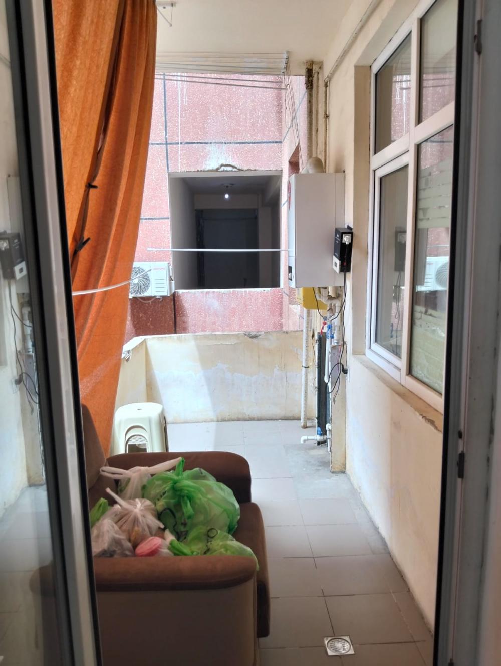 Yeni Yasamalda 3 otaqli menzil satilir