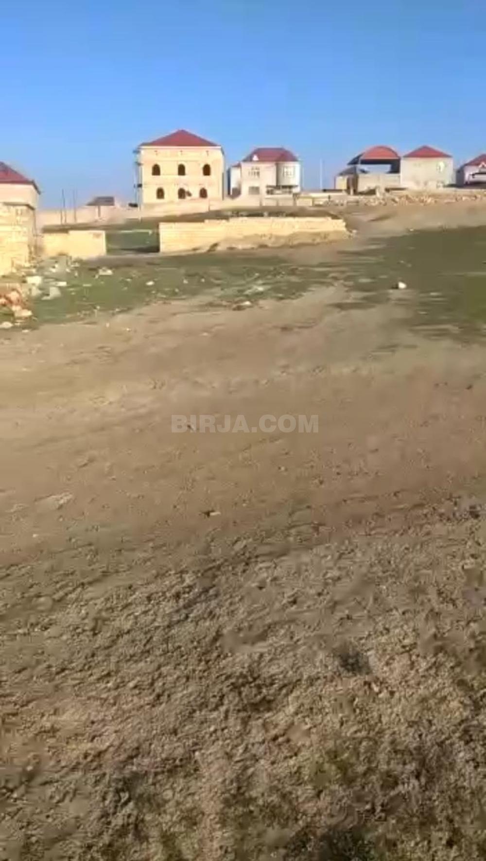 Atyalida torpaq satılır