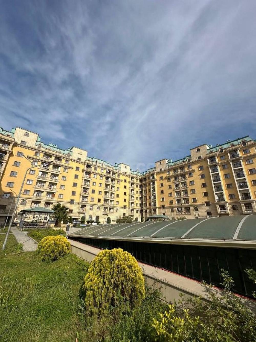 Satılır