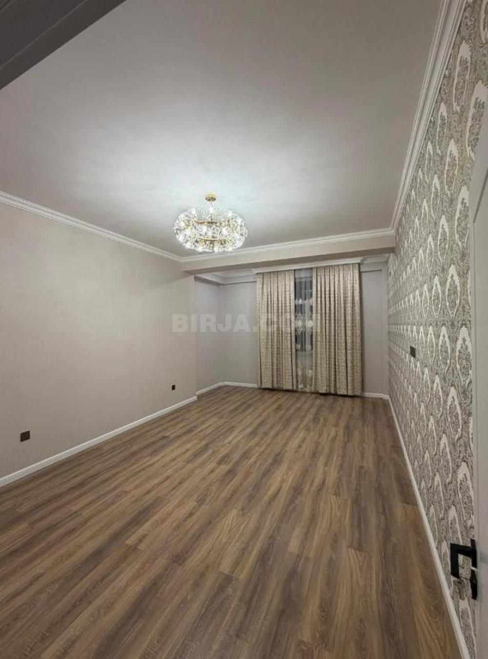 Satılır 2 otaqlı, Şərq bazarının yanı