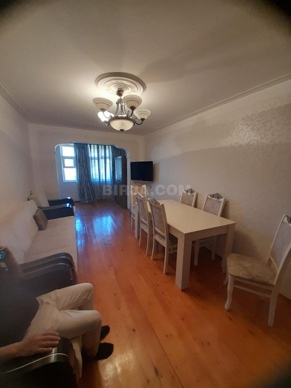Satılır 3 otaqlı, Laçın t/m üzbəüz