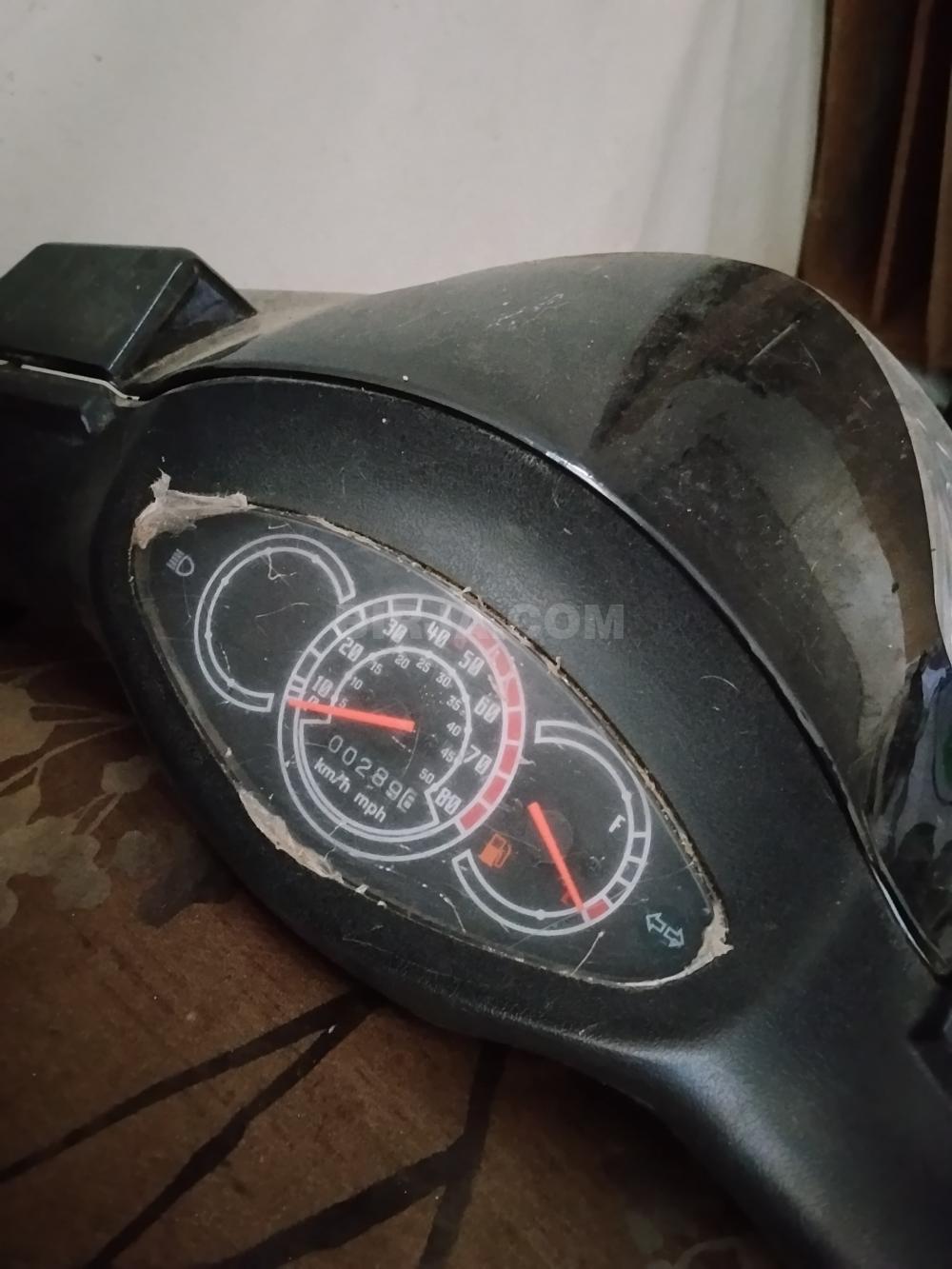 Motosikletlər və mopedlər
