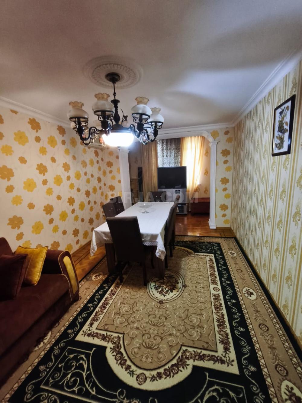 İcarəyə 2 otaqlı, Üzeyir Hacıbəyli küç.