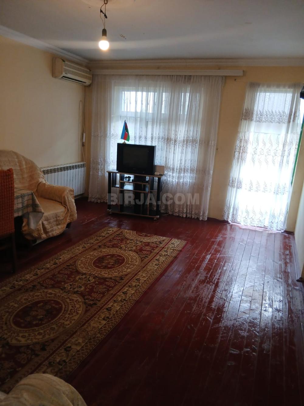 İcarəyə həyət evi, Qaraçuxur q.