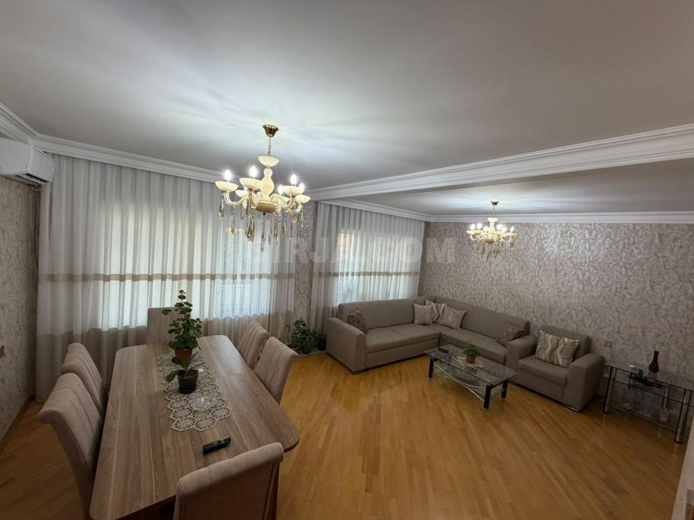 Satılır 3 otaqlı, Köhnə Günəşli qəsəbəsi  — Satılır