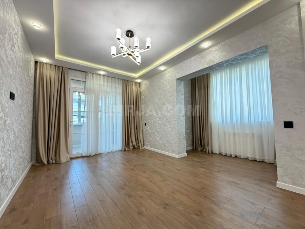 Satılır 2 otaqlı, m.Neftçilər