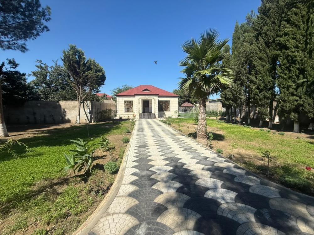 Maştağada 3 otaqlı ev satılır
