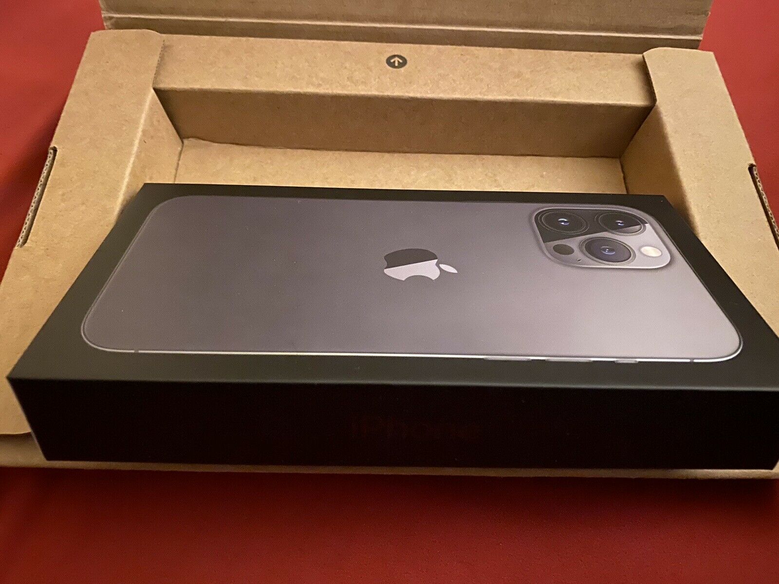 Iphone 13 Pro упаковка